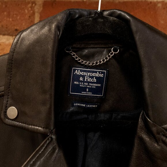 *** WOMEN'S GENUINE LEATHER JACKET *** - Picture 2 of 3